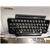 Image 2 : VINTAGE OLYMPIA TYPEWRITER