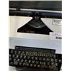 Image 7 : VINTAGE OLYMPIA TYPEWRITER