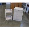 Image 1 : WHITE WICKER ENDTABLE AND HAMPER
