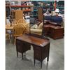 Image 1 : ANTIQUE 4 DRAWER VANITY WITH MIRROR