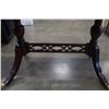 Image 5 : VINTAGE MAHOGANY DINING TABLE