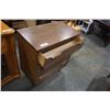 Image 4 : MCM 4 DRAWER DRESSER - WALNUT