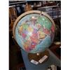 Image 3 : VINTAGE REPLOGLE GLOBE