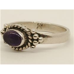 Sterling Silver .925 Ring purple stone 2.7g size