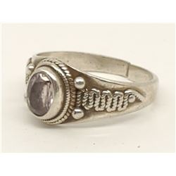 Sterling Silver .925 Ring light purple 3.7stone g size
