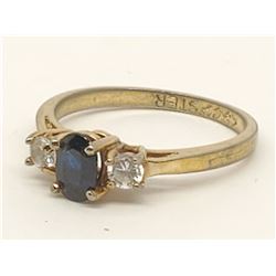 Sterling Silver .925 Ring blue and clear stones 2.1g size