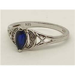 Sterling Silver .925 Ring blue stone 2.7g size