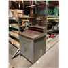 Image 2 : 36" x 30" x 84" Work Station