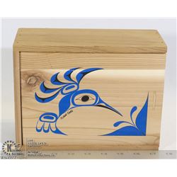 HUMMINGBIRD CEDAR BOX