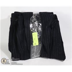 LOT OF 2 DRESS PANTS SIZE LARGE