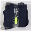 Image 1 : LOT OF 3 PANTS. ASSORTED SIZES AND STYLES