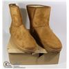 Image 1 : BROWN WOMENS WINTER BOOTS SIZE EU 43