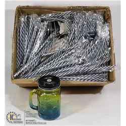 FLAT OF STRAWS AND MUGS