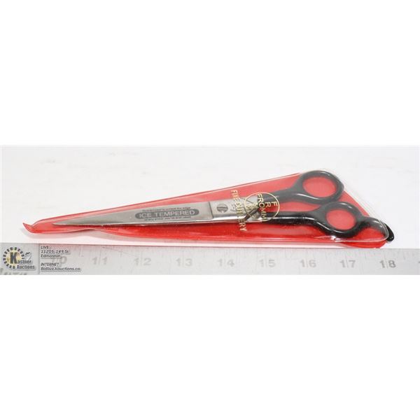 NEW PROFESSIONAL SCISSORS