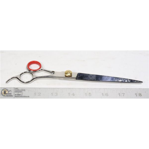 NEW PROFESSIONAL SCISSORS