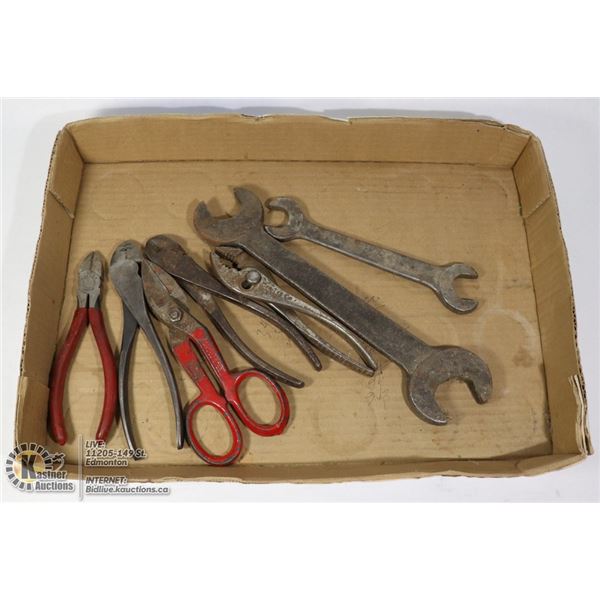 VINTAGE TOOLS SNIPS, SIDE CUTTERS