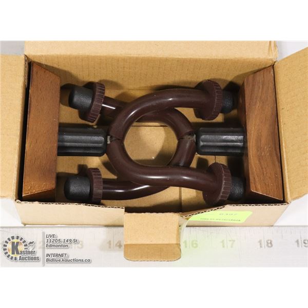 2 PACK GUITAR HANGERS