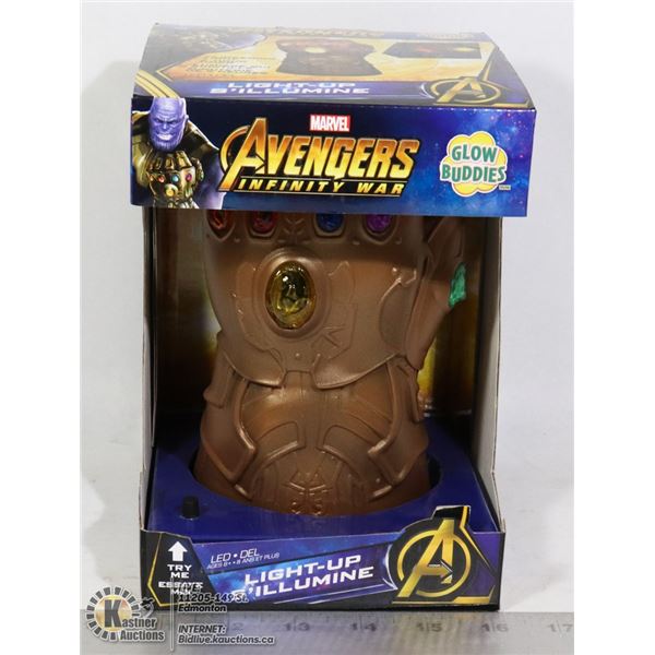 NEW MARVEL AVENGERS LED INFINITY GAUNTLET GLOW