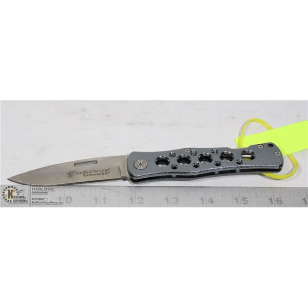 SMITH & WESSON EXTREME OPS