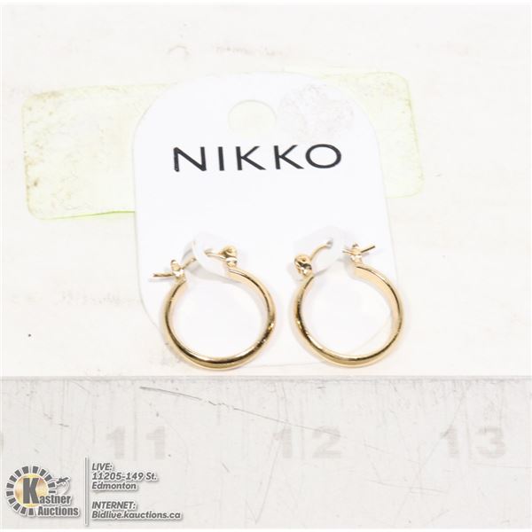 PAIR OF GOLD TONE HOPE EARRINGS