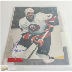 KEN MORROW SIGNED 8 X 10 PHOTO (SPORTS CARDS SOA)