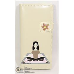 NEW SHAG WEAR WOMENS WALLET