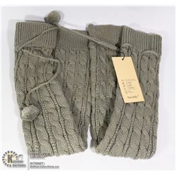PAIR OF SWTDDY LEG WARMERS