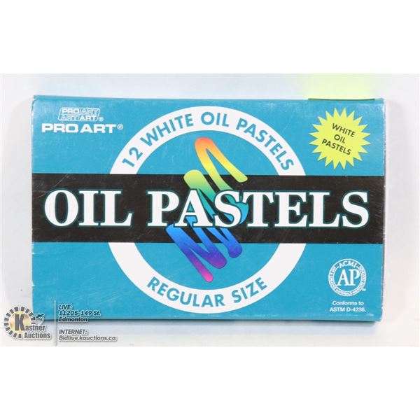 SET OF 12 WHILE OIL PASTELS - REGULAR SIZE