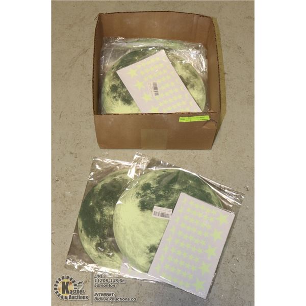 BOX WITH 9 PACKS OF GLOW IN THE DARK SPACE STICKER