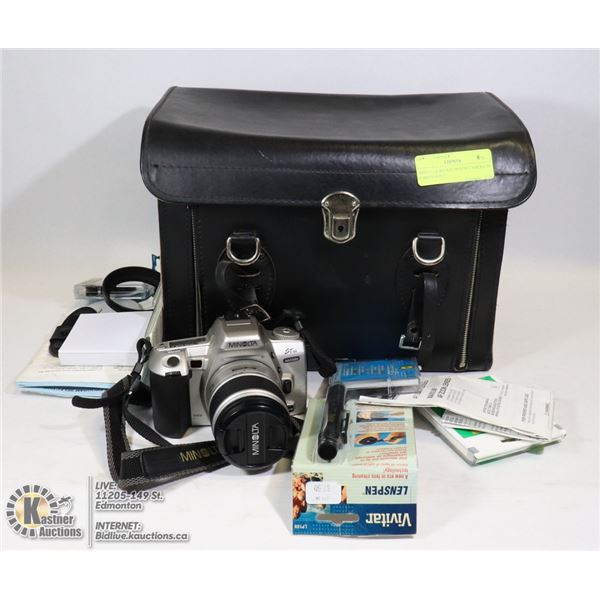MINOLTA MAXXUM STSI CAMERA IN CAMERA BAG