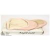 Image 1 : ANGELO LUZIO #200 BALLET SHOES SIZE 2 1/2 M