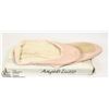 Image 1 : ANGELO LUZIO #200 BALLET SHOES SIZE 4 1/2B 855