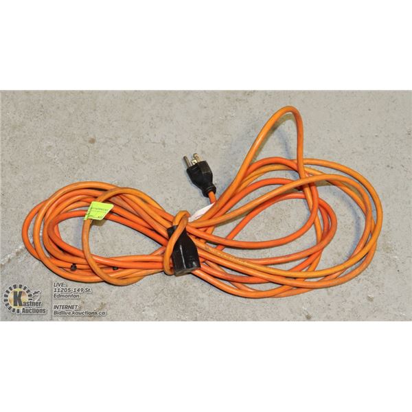 EXTENSION CORD