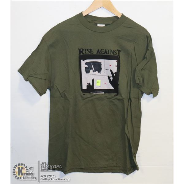 RISE AGAINST T-SHIRT SIZE LARGE