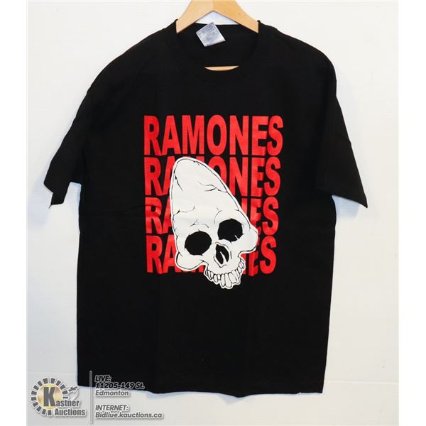 RAMONES T-SHIRT SIZE SMALL