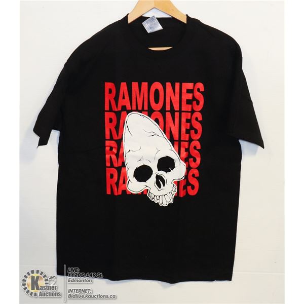 RAMONES T-SHIRT SIZE SMALL