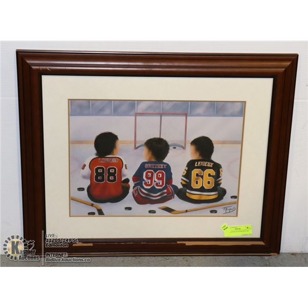 BABY HOCKEY PLAYER PICTURE