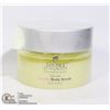 Image 1 : SECRET COLLAGEN SEA SALT VANILLA BODY SCRUB