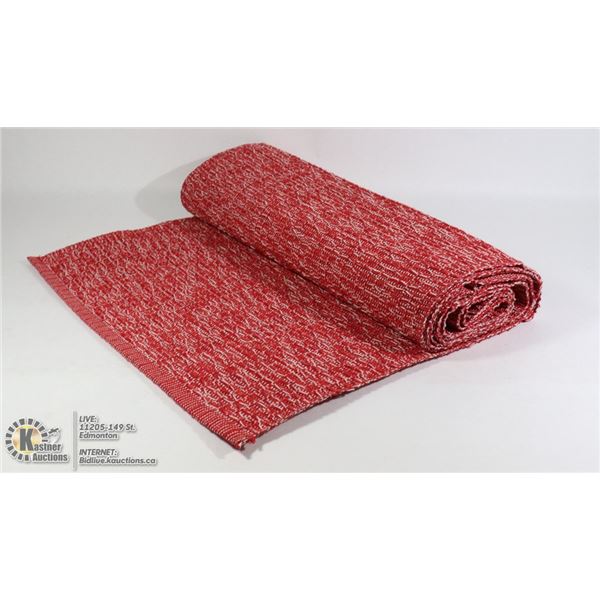100% COTTON TWEED WOVEN TABLE RUNNER