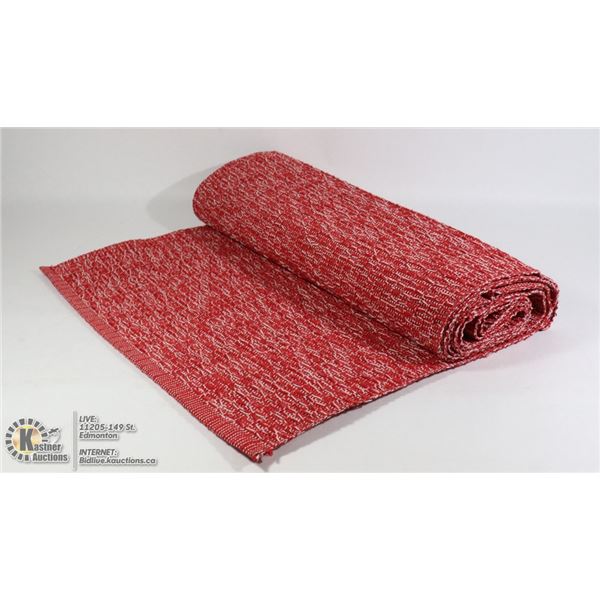 100% COTTON TWEED WOVEN TABLE RUNNER