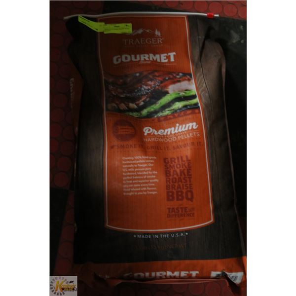 TRAEGER GOURMET BLEND WOOD PELLETS