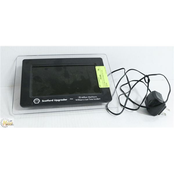 ELECTRIC SCOTFORD PICTURE FRAME