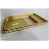 Image 1 : NORDIC WARE 3PC BAKING SHEET SET ALUMINIUM