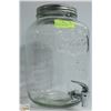 Image 1 : GLASS STAND UP JUG