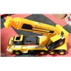Image 1 : LARGE TOY CAT CRANE