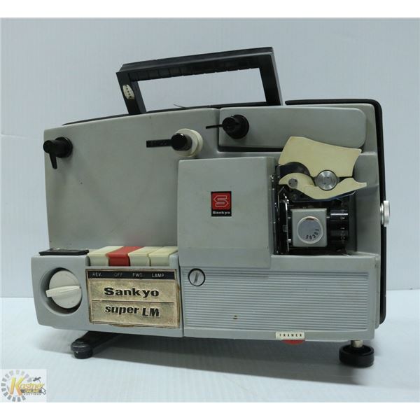 SANKYO SUPER LM 8MM PROJECTOR WITH CASE OF FILMS