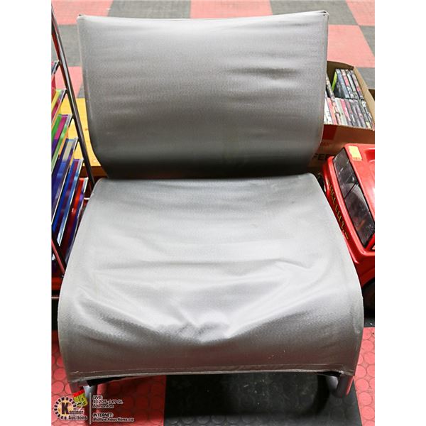 SILVER INDOOR/OUTDOOR METAL FRAME