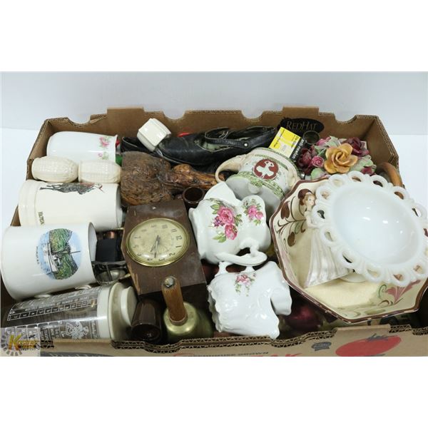 TRAY OF ASSORTED COLLECTIBILES