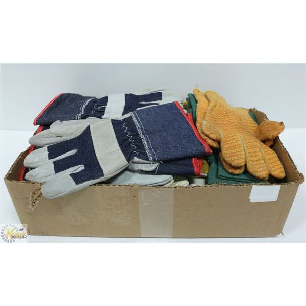 TRAY OF ASSORTED GLOVES