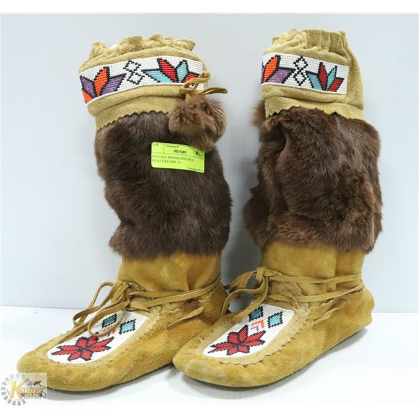 VINTAGE WOODLAND CREE MUKLUKS SIZE 10
